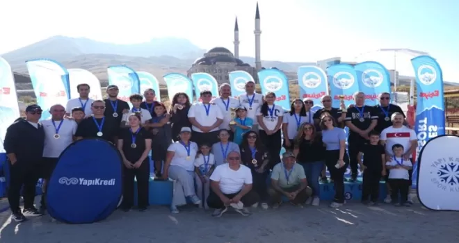 Erciyes’te plaj voleybolu turnuvası