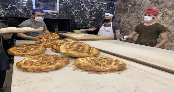Esenler Belediyesi Zabıta ekipleri Ramazanın ilk gününde fırınları denetledi
