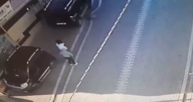 Esenyurt’ta 11 yaşındaki kız çocuğuna kapkaç şoku

