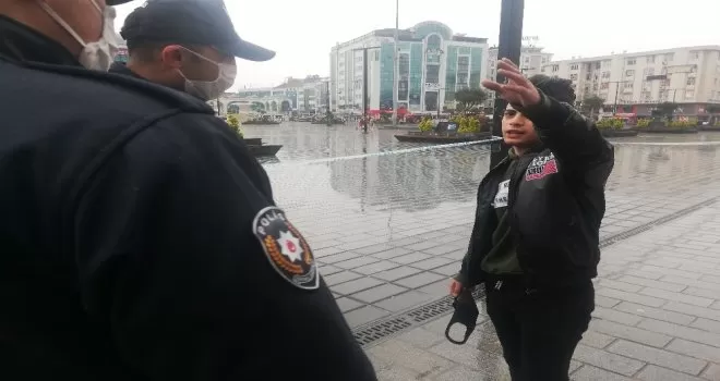 Esenyurt’ta 20 yaş altı gençlere polis uygulaması
