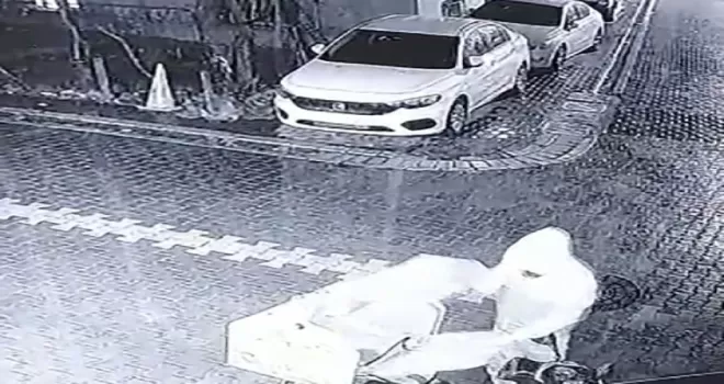 Esenyurt’ta pizza hırsızı güvenlik kamerasında
