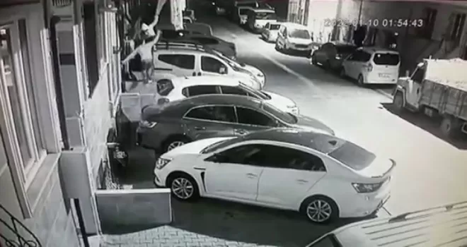 Esenyurt’ta şaşırtan hırsızlık güvenlik kamerasında
