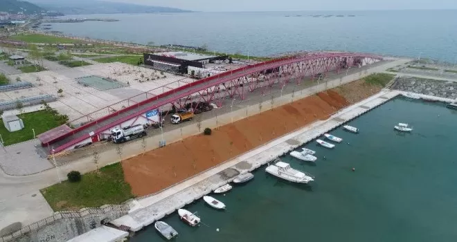 Eşi benzeri olmayan köprünün kaderini vatandaşlar belirleyecek
