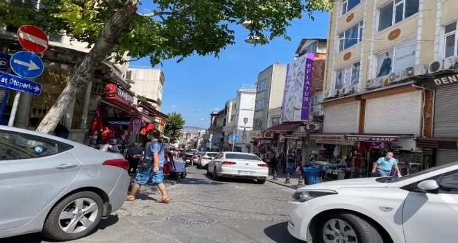 Esnaftan “Kapatılan Mercan Otoparkı tamiratla hizmete açılsın“ talebi

