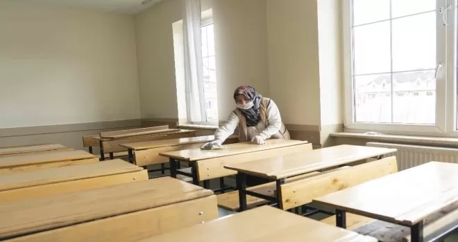 Eyüpsultan’da okullarda korona virüs temizliği
