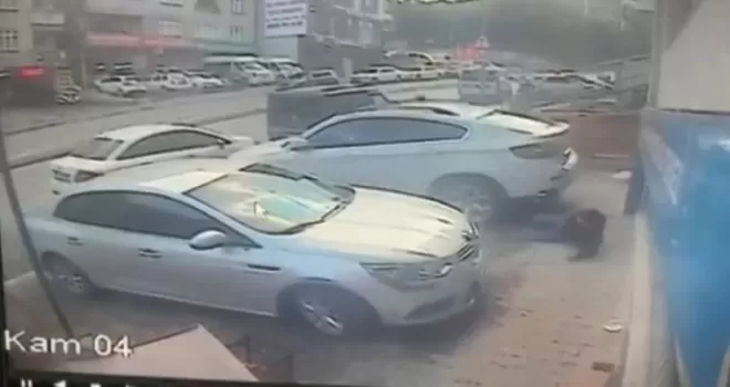 Eyüpsultan’da uzun namlulu silahla kafeyi taradılar: 1 ölü, 2 yaralı
