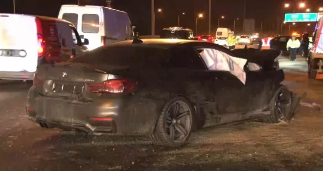 Eyüpsultan TEM Otoyolu’nda zincirleme trafik kazası: 3 yaralı
