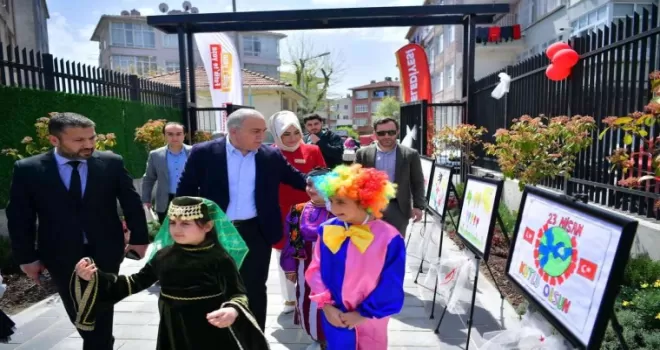 Fatih’te 23 Nisan Çocuk Bayramı kapsamında bir dizi etkinlik düzenledi
