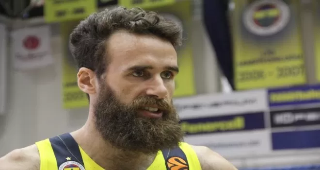 Fenerbahçe’de Datome ile yollar ayrıldı

