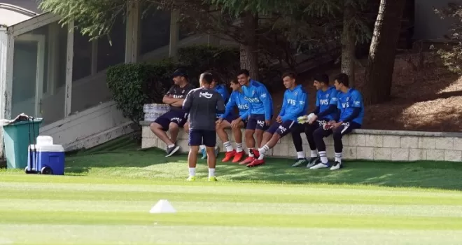 Fenerbahçe’de hazırlıklar sürüyor
