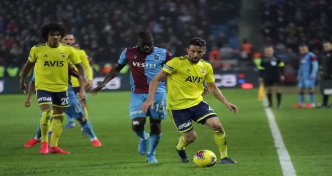 Fenerbahçe’de Isla kadro dışı bırakıldı

