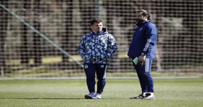 Fenerbahçe, Emre Belözoğlu yönetiminde çalışmalarını sürdürdü
