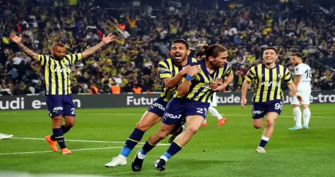 Fenerbahçe, geriye düştüğü maçlarda 20 puan topladı
