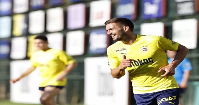 Fenerbahçe günü çift antrenmanla tamamladı
