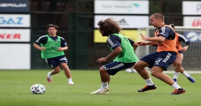 Fenerbahçe, Hatayspor hazırlıklarını sürdürdü
