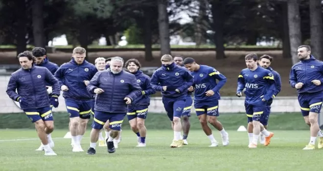 Fenerbahçe, Sevilla maçı hazırlıklarına devam etti
