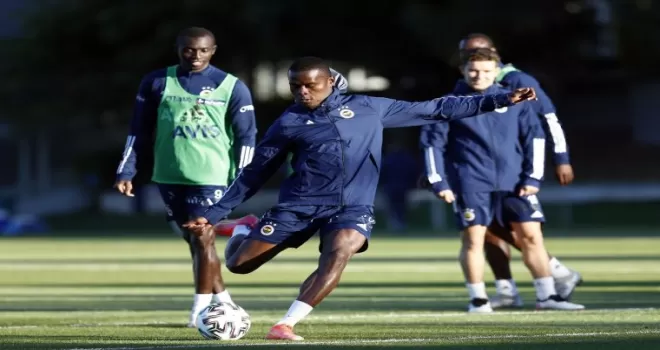 Fenerbahçe, Sivasspor maç saatini beklemeye başladı
