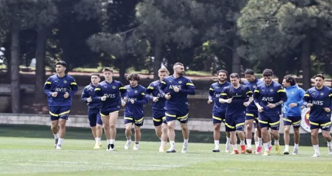 Fenerbahçe, Sivasspor maçı hazırlıklarını sürdürdü
