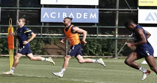 Fenerbahçe, yeni sezon hazırlıklarını sürdürdü
