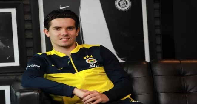 Ferdi Kadıoğlu: “Milli Takım tercihimi teklif geldiğinde yapacağım“
