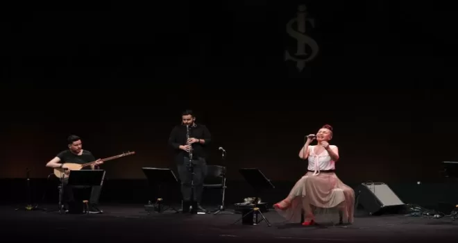 Feryal Öney İş Sanat’a konuk oluyor
