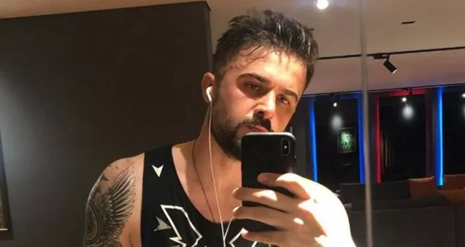 Onur Kıvrak yeniden sahneye çıktı!