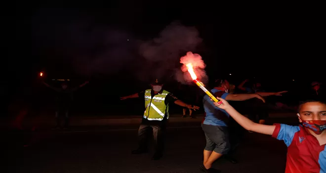Trabzonspor’a Alanya’da coşkulu karşılama