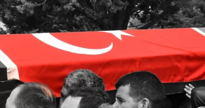 Hakkari'de araç kazası sonucu 1 asker şehit oldu