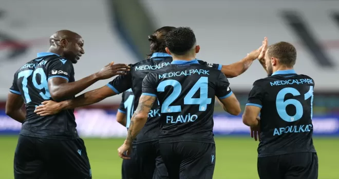 Trabzonspor 3 futbolcuyla yolları ayırıyor! 