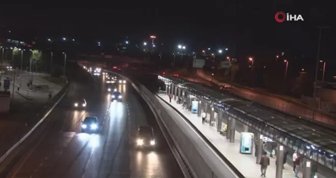 Bayramı da kapsayan 4 günlük sokağa çıkma kısıtlaması başladı