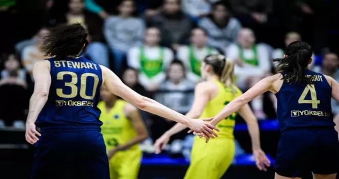 FIBA Kadınlar Euroleague: Sopron Basket: 62 - Fenerbahçe: 82
