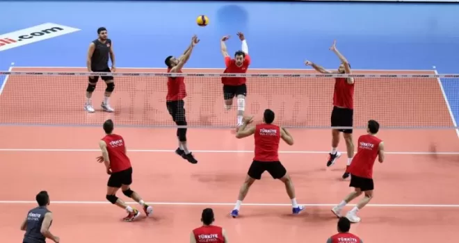Filenin Efeleri, Kuzey Makedonya yolcusu

