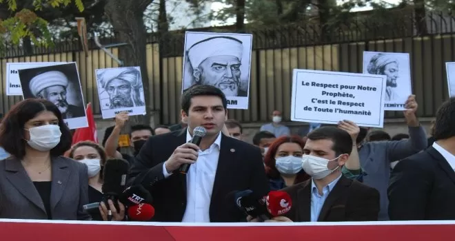 Fransa Büyükelçiliği önünde eylem
