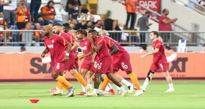 Galatasaray’da 2 değişiklik
