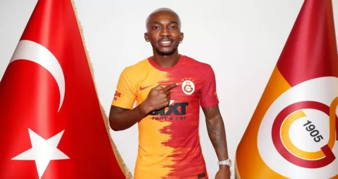 Galatasaray’da 5 futbolcu geldi, 5 gitti
