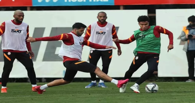 Galatasaray’da derbi mesaisi başladı
