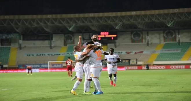 Galatasaray, ligde ilk kez Alanyaspor’a yenildi
