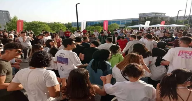 Gastrofest’te gençler sektör temsilcileriyle buluştu
