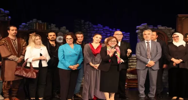 “Gazale – Uzun Gece” Gaziantep’te sahnelendi