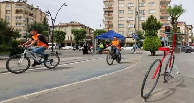 Gaziantep Büyükşehir’de sürdürülebilir ulaşıma pedallı destek