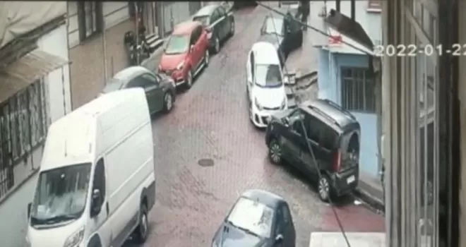 Gaziantep’ten uçakla gelip araç çaldılar
