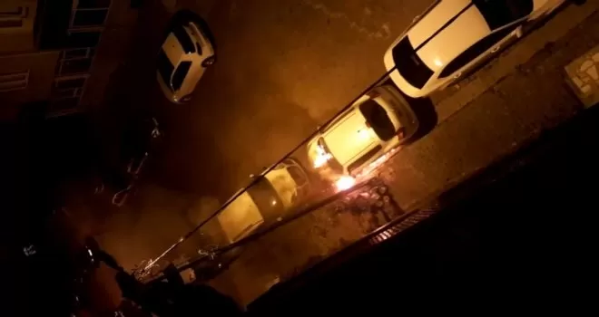 Gaziosmanpaşa’da bir otomobil kundaklandı
