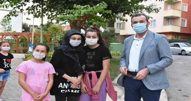 Geleneksel çocuk oyunları bu sokakta çocuklar ile buluştu
