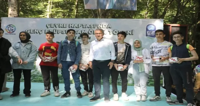 Genç Eyüpsultanlılar’dan “Çevre“ye duyarlı etkinlik
