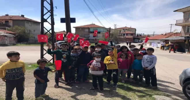 Genç Ülgen Topluluğu’ndan çocuklara oyuncak
