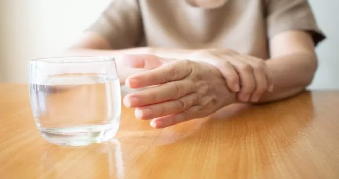 "Gençler de Parkinson olabilir"
