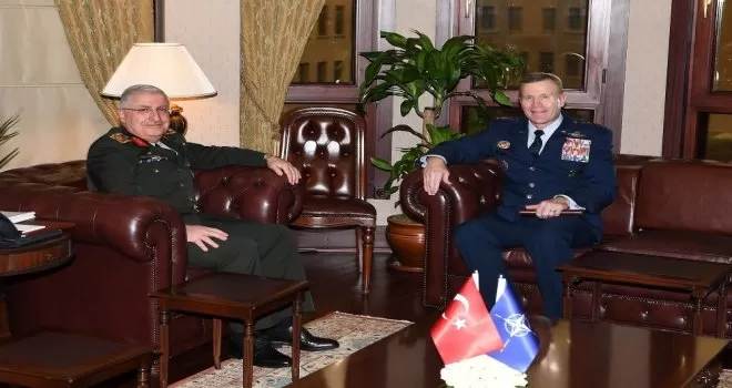 Genelkurmay Başkanı Güler Avrupa Müttefik Kuvvetler Komutanı Wolters ile görüştü
