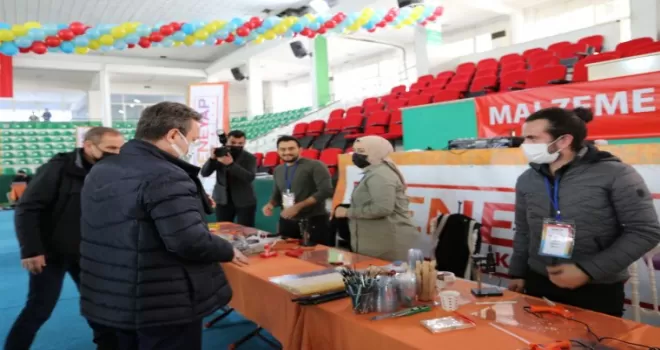 Giresun’da 285 öğrenci Deneyap uygulama sınavında yeteneklerini gösterdi

