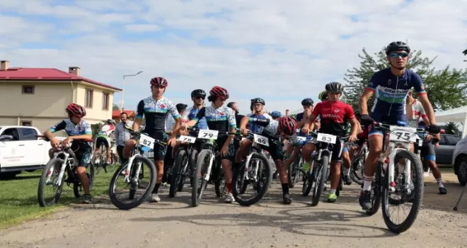 Giresun’da iklim için pedal çevirdiler
