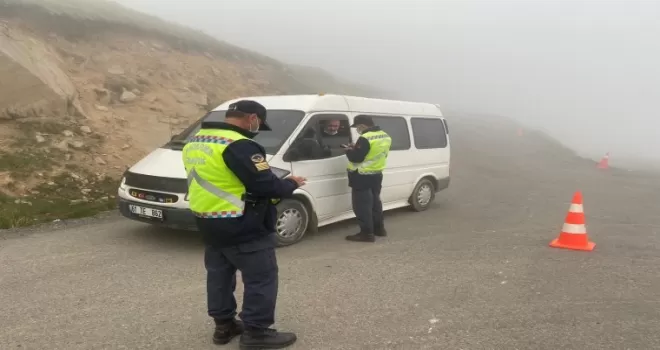 Giresun’da jandarma ekipleri alkol denetimi gerçekleştirdi